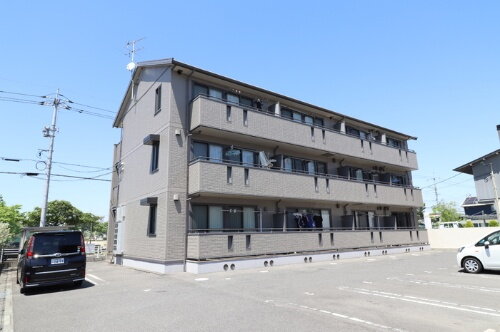岡山県岡山市北区今８丁目 賃貸アパート