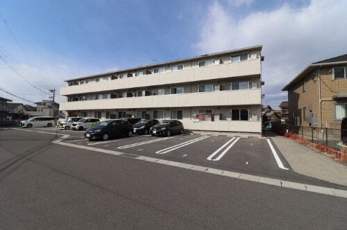 岡山県岡山市南区福田 賃貸アパート