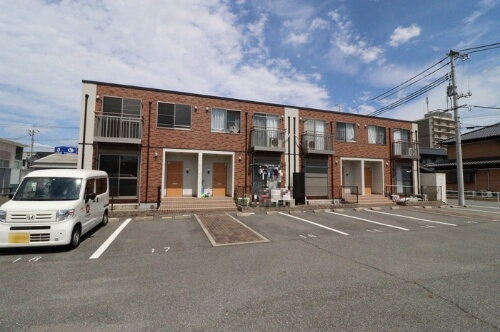 岡山県岡山市南区西市 テラスハウス