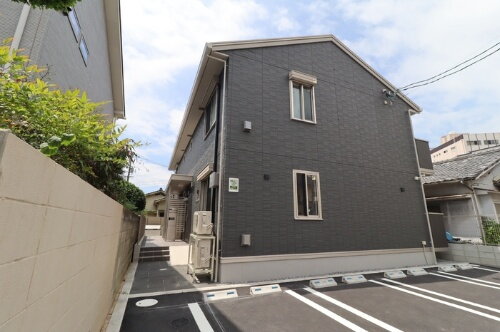 岡山県岡山市北区富町１丁目 賃貸アパート