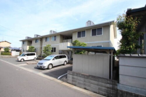 岡山県岡山市北区津島西坂２丁目 賃貸アパート
