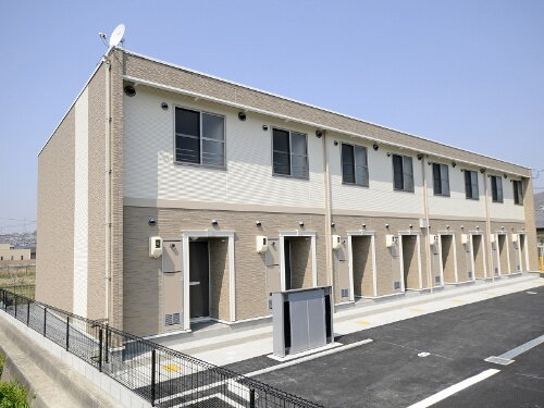 岡山県岡山市中区倉富 賃貸アパート