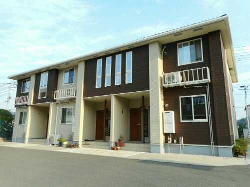 岡山県井原市笹賀町１丁目 賃貸アパート