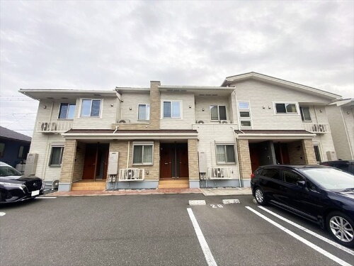 岡山県井原市笹賀町２丁目 賃貸アパート