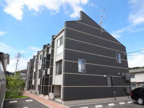 岡山県岡山市中区円山 賃貸アパート
