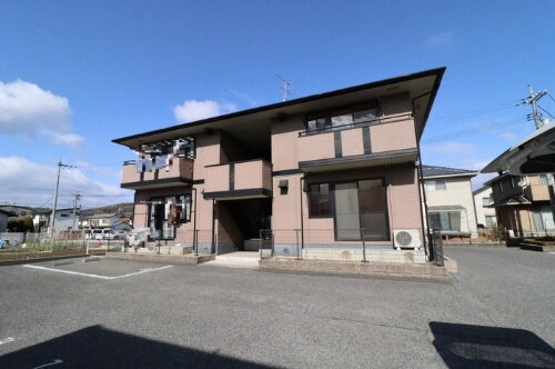 岡山県岡山市中区山崎 賃貸アパート