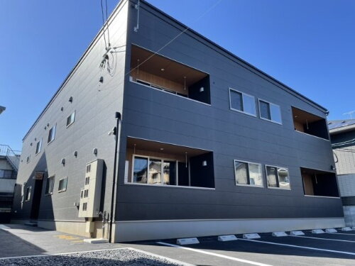 岡山県岡山市中区長岡 賃貸アパート