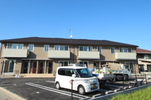 岡山県岡山市南区千鳥町 賃貸アパート