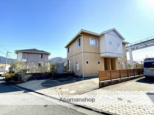 広島県広島市安芸区瀬野西１丁目 テラスハウス