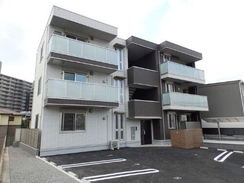 広島県安芸郡府中町浜田３丁目 賃貸アパート