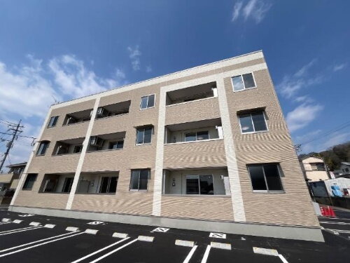 広島県安芸郡府中町みくまり３丁目 賃貸アパート