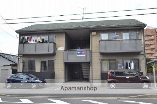 リリアン山根町