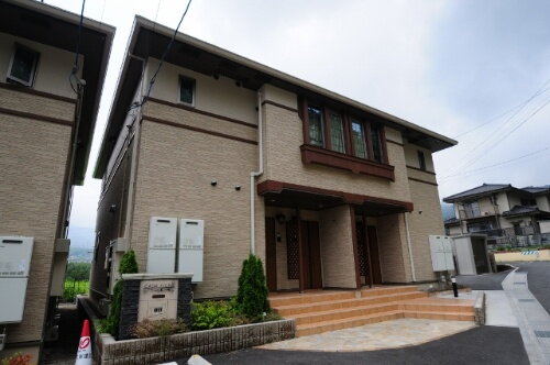 カーサ　フィオーレⅡ