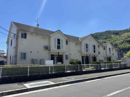 広島県大竹市白石１丁目 賃貸アパート