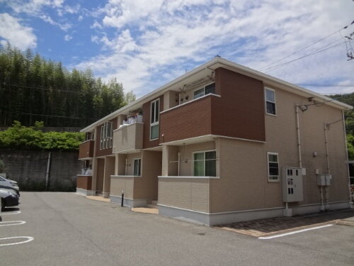 広島県呉市川尻町小仁方１丁目 賃貸アパート