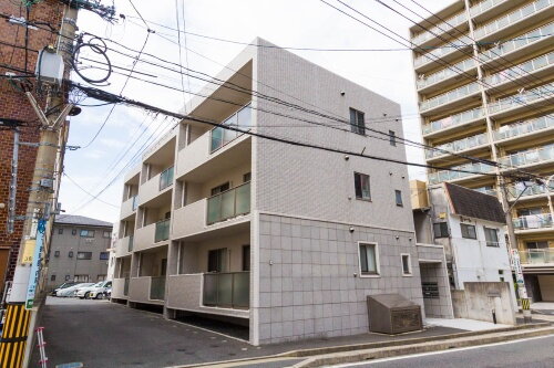 広島県広島市南区東本浦町 賃貸マンション