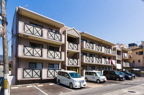 広島県安芸郡海田町浜角 賃貸マンション