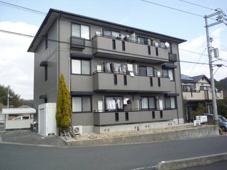 山口県光市光井４丁目 3階建 築23年9ヶ月