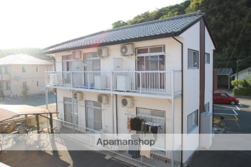 クールハイツＫＡＮＥＨＩＲＡ