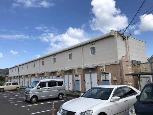 徳島県小松島市日開野町字三反地 賃貸アパート