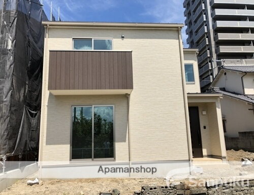 愛媛県松山市宮西２丁目 2階建 築6年5ヶ月