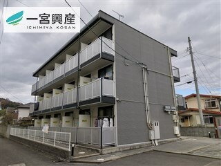 レオパレス辻町Ⅱ 3階建