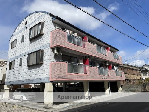 高知県高知市石立町 3階建 築25年7ヶ月