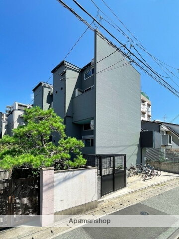 福岡県福岡市博多区吉塚３丁目 2階建 築8年3ヶ月