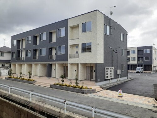 福岡県糟屋郡粕屋町仲原２丁目 賃貸アパート