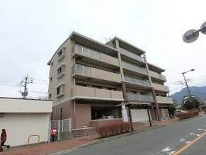 福岡県糟屋郡須惠町大字植木 賃貸マンション