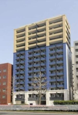 福岡県福岡市博多区中呉服町 15階建