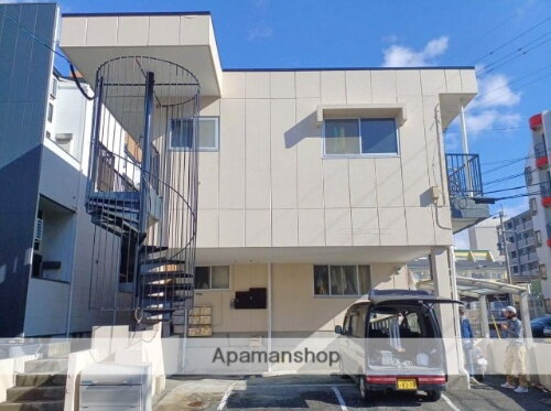 福岡県福岡市東区下原４丁目 2階建