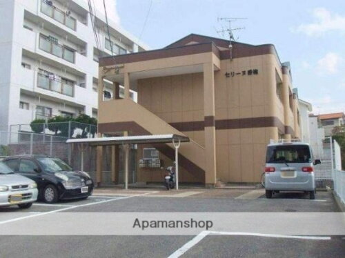 福岡県福岡市東区香椎駅東３丁目 2階建