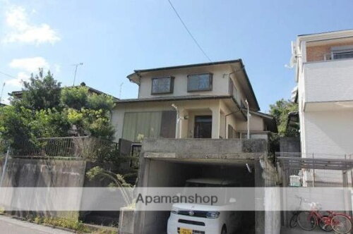 福岡県筑紫野市針摺東１丁目 2階建