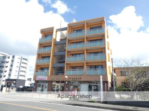 福岡県福岡市東区奈多１丁目 5階建