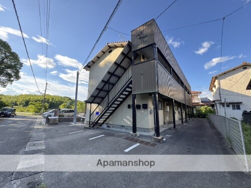 福岡県飯塚市横田 賃貸アパート