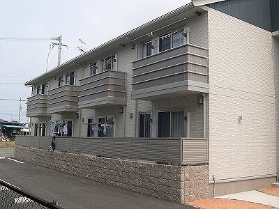 熊本県熊本市南区八幡１０丁目 2階建 築18年