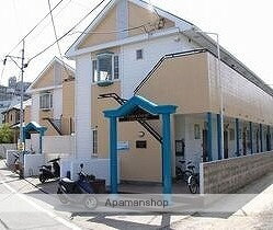熊本県熊本市中央区本荘町 2階建
