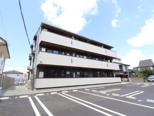 熊本県熊本市中央区萩原町 3階建