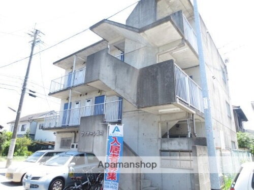 熊本県熊本市中央区国府２丁目 築36年6ヶ月 3階建