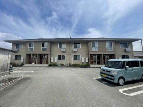 Ｄーｒｏｏｍ中原町 2階建