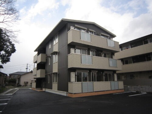 熊本県熊本市西区上代３丁目 3階建 築4年6ヶ月