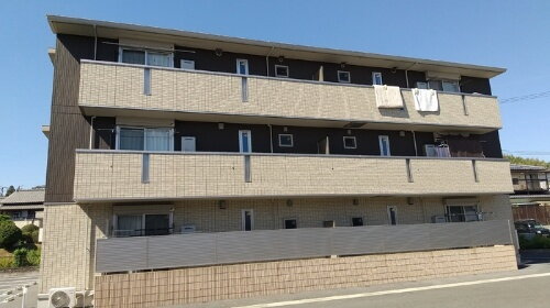 熊本県熊本市北区飛田３丁目 3階建 築5年5ヶ月