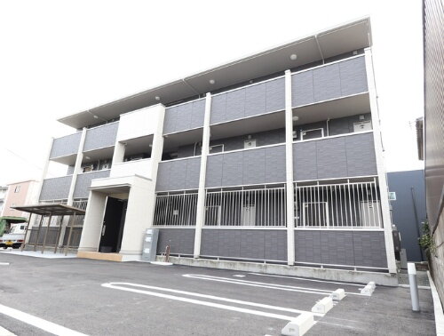熊本県熊本市中央区琴平１丁目 3階建 築3年8ヶ月