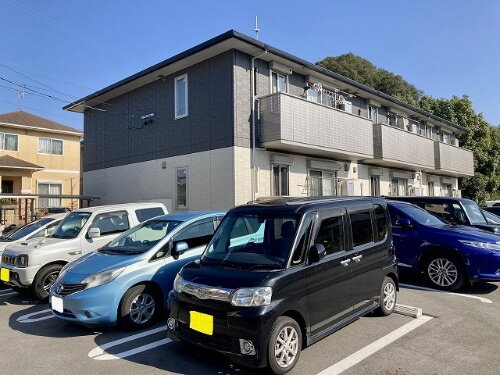 熊本県熊本市北区西梶尾町 2階建