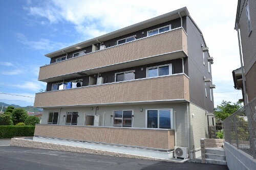 鹿児島県鹿児島市坂之上５丁目 賃貸アパート