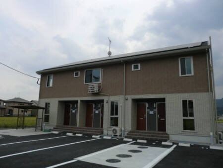 鹿児島県鹿児島市中山町 賃貸アパート