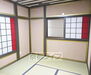 勧修寺福岡町貸家 2階和室です。