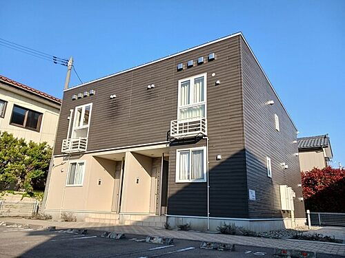 グローリアＢ 2階建