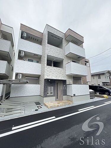 大阪府大阪市住吉区杉本１丁目 3階建 築1年2ヶ月